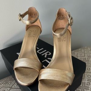 Naturalizer Kinsley Sandal, size 5.5